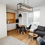 Apartamento Ah Vusch Inovecka 2 *
