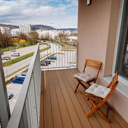 Apartman Ah Vusch Inovecka 2 Kassa