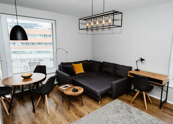 Ah Vusch Inovecka 2 Apartmán *